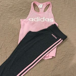 Adidas outfit pants S top XS SO CUTE
